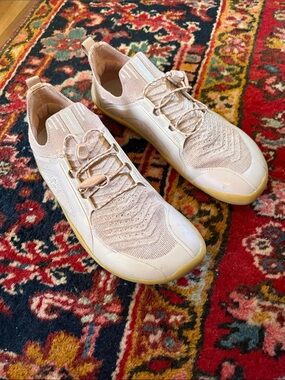 Vivo Barefoot Women's Blush Knit Athletic Shoes